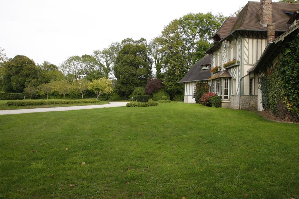 Manoir De Benerville Bed and Breakfast Deauville Zewnętrze zdjęcie