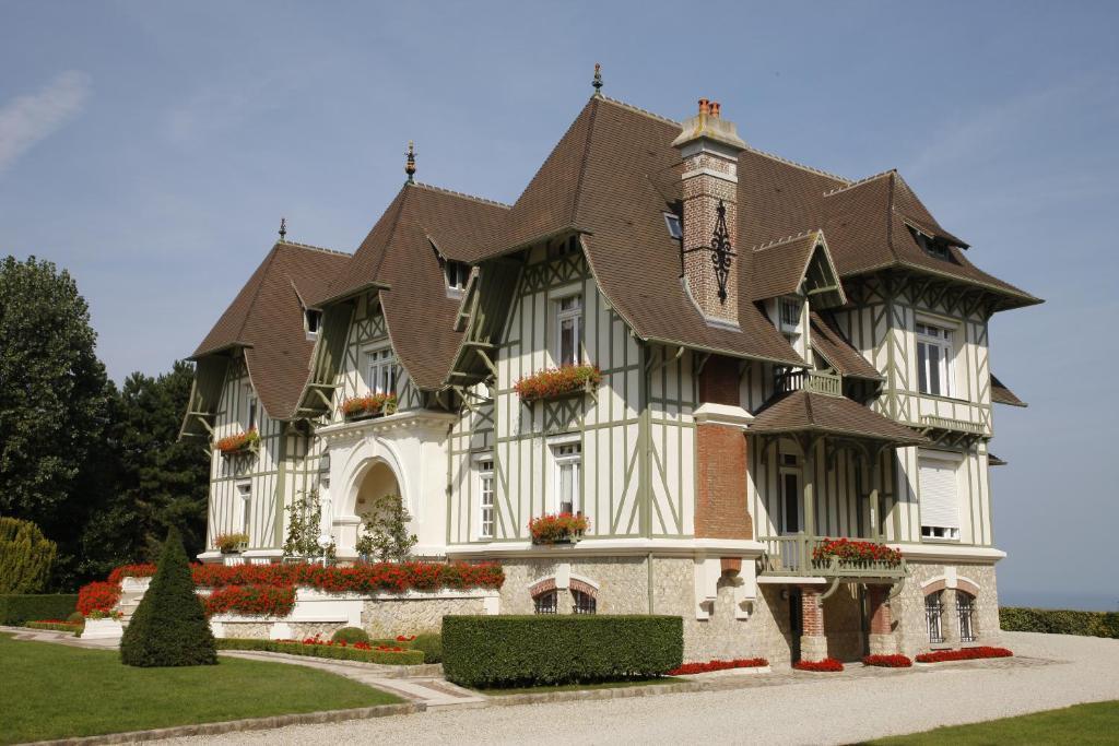 Manoir De Benerville Bed and Breakfast Deauville Zewnętrze zdjęcie