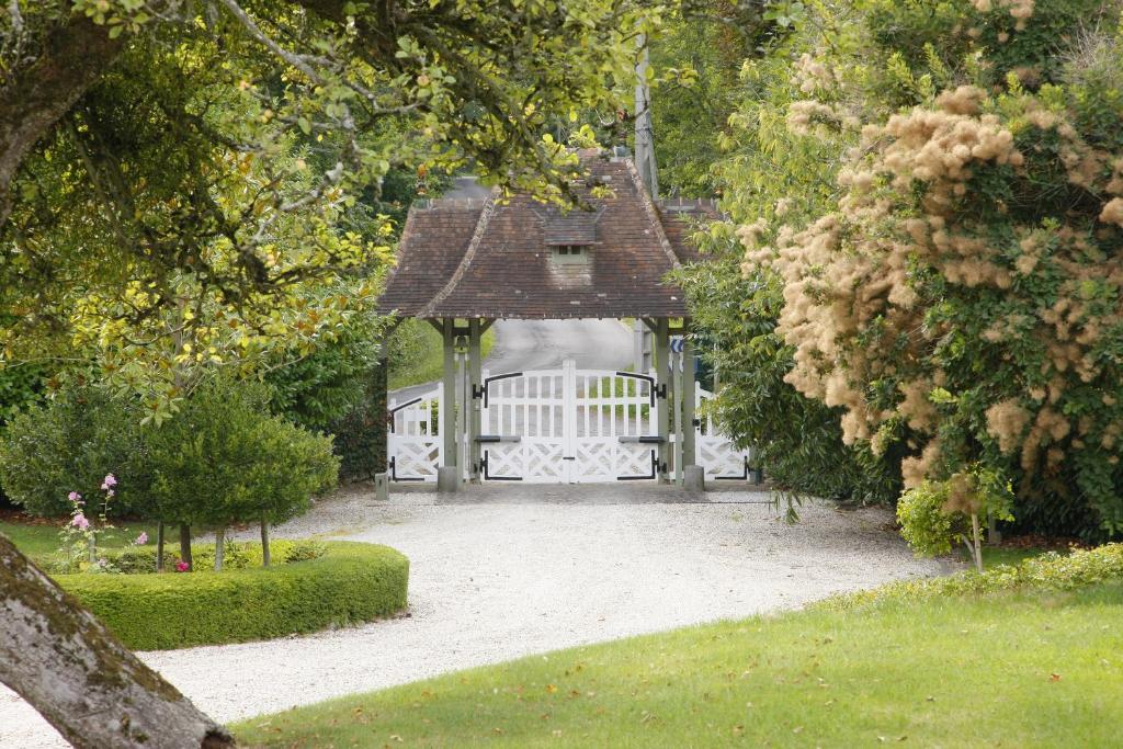 Manoir De Benerville Bed and Breakfast Deauville Zewnętrze zdjęcie